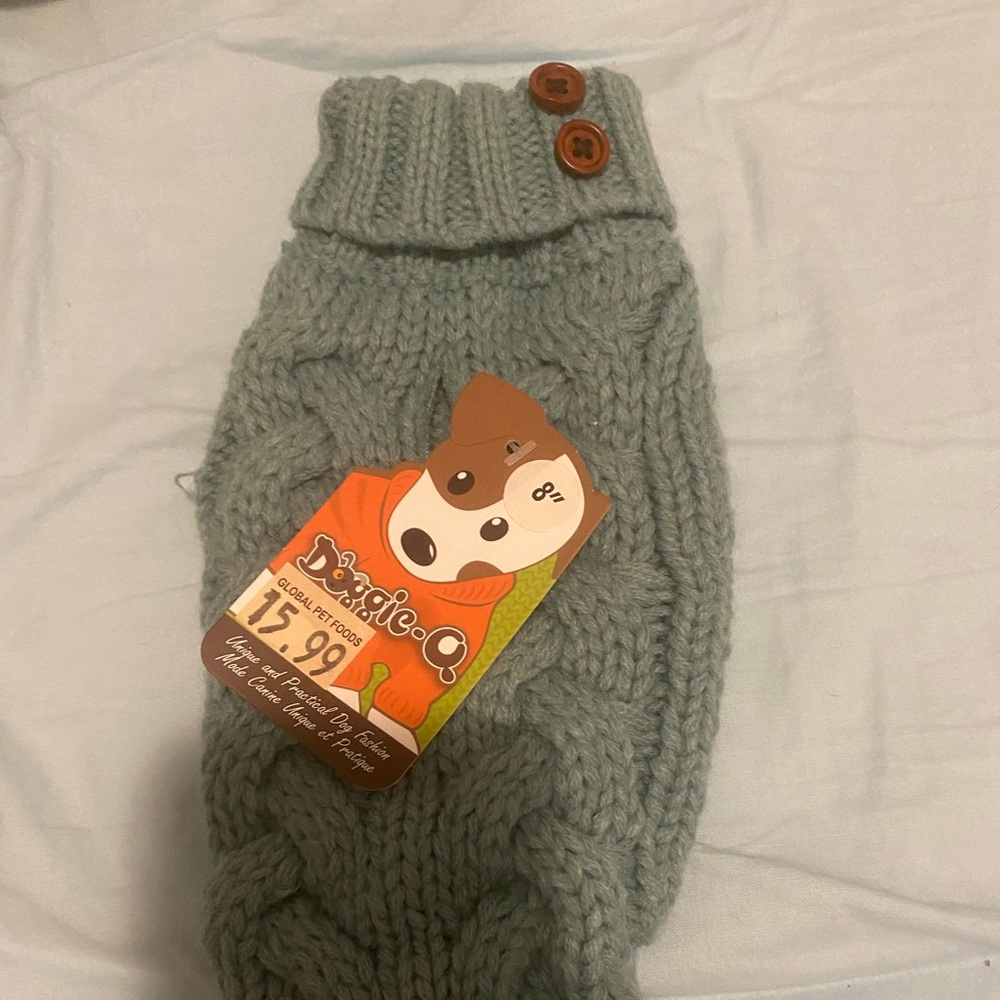 Tiny dog pullover to warm small dogs in cold weather